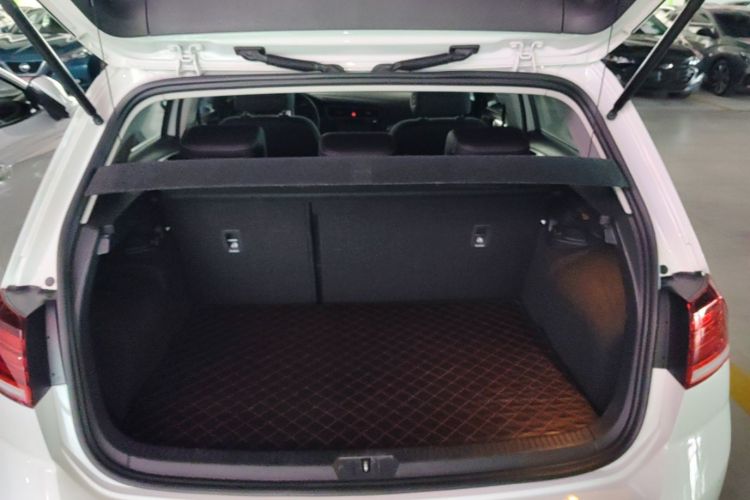 Volkswagen Golf 2018 #19 Volkswagen Golf 2018 car image #19