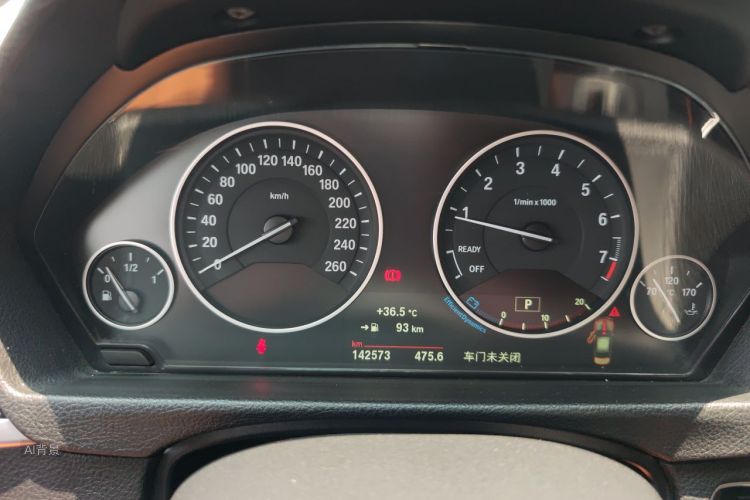 BMW 3 Series 2018 car image #13