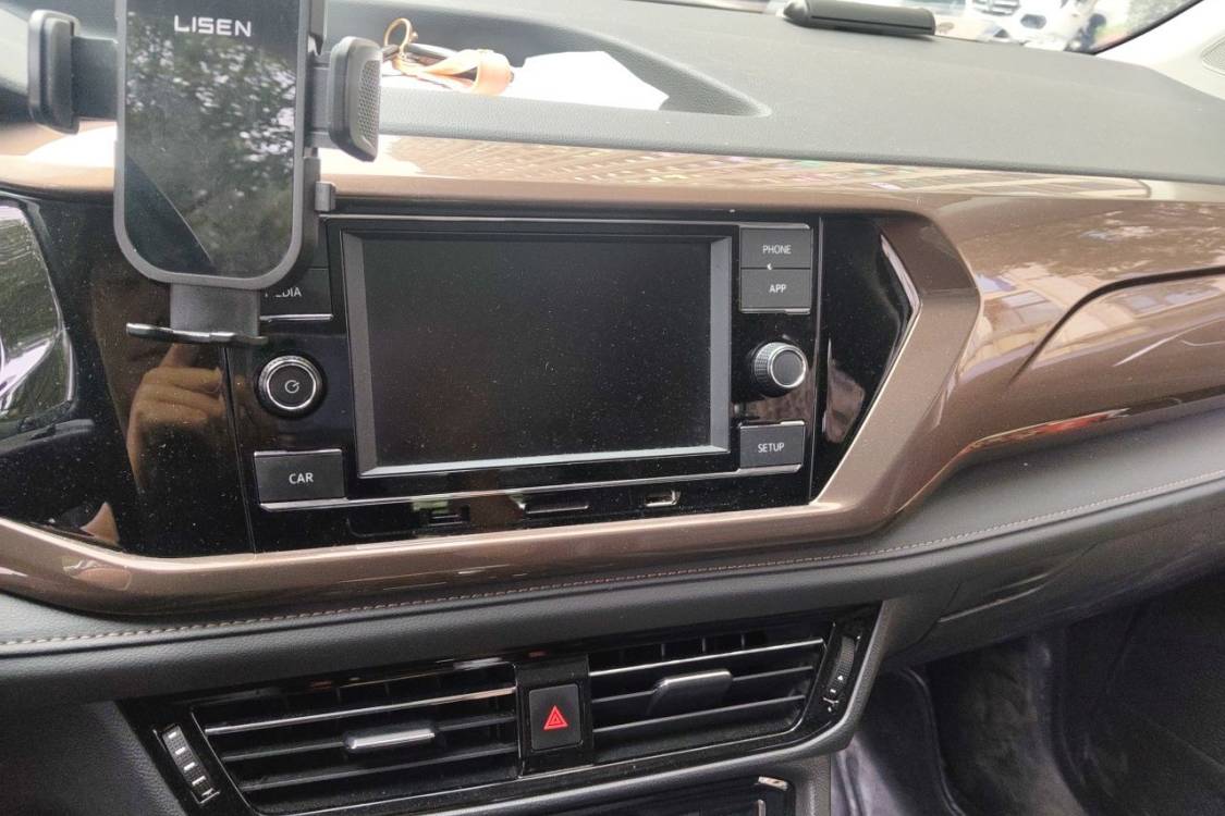 Volkswagen Tharu 2019 immagine di auto #26