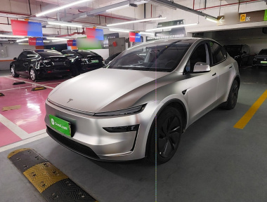 Tesla Model Y 2025 car image 