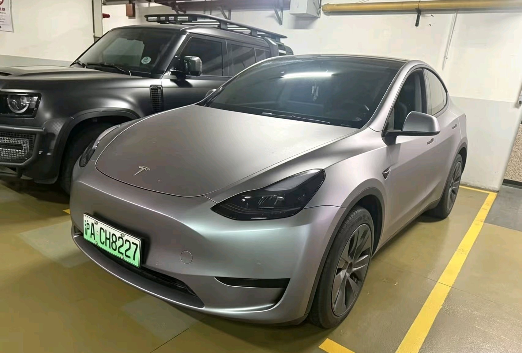 Tesla Model Y 2023 car image 