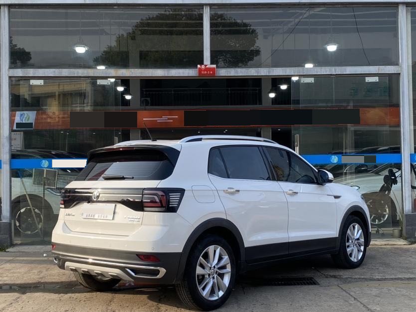 Volkswagen T-Cross 2020 #5 Volkswagen T-Cross 2020 صورة سيارة #5
