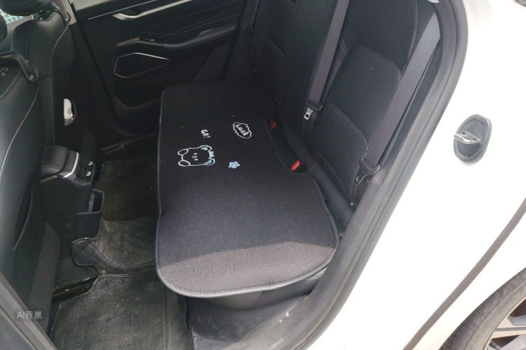 GEELY Emgrand 2022 #19 GEELY Emgrand 2022 car image #19
