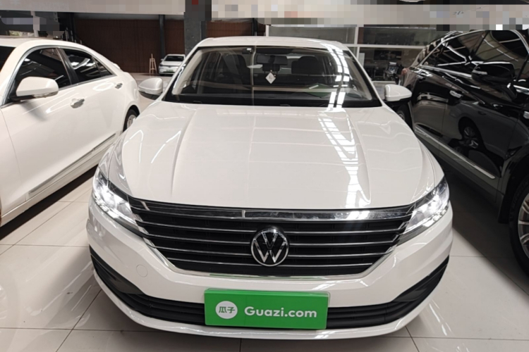 Volkswagen Lavida 2021 car image #3