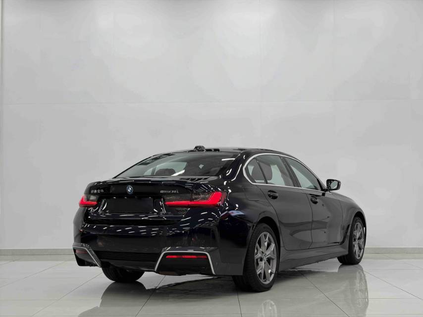 BMW i3 2022 car image #8