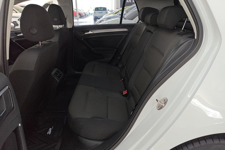 Volkswagen Golf 2017 #17 Volkswagen Golf 2017 car image #17