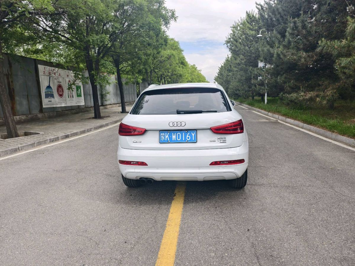 Audi Q3 2016 immagine di auto #5