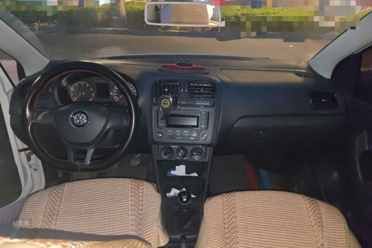 Volkswagen Polo 2016 car image #11