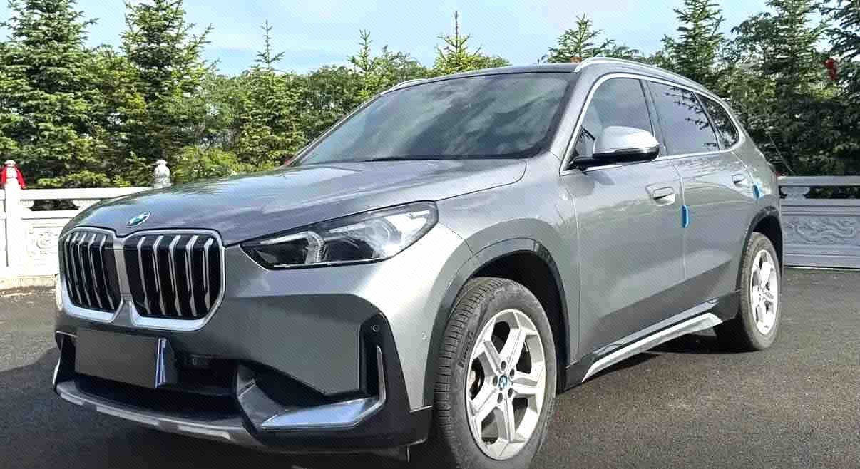 BMW X1 2023 car image 