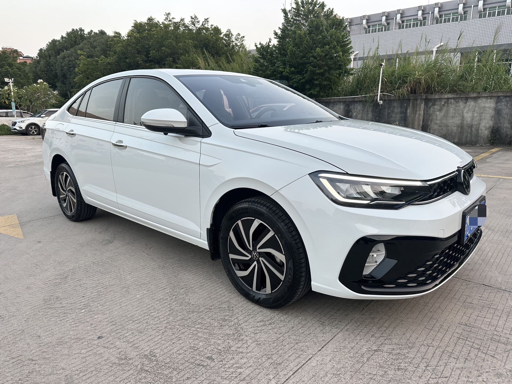 Volkswagen Lavida 2024 car image #3