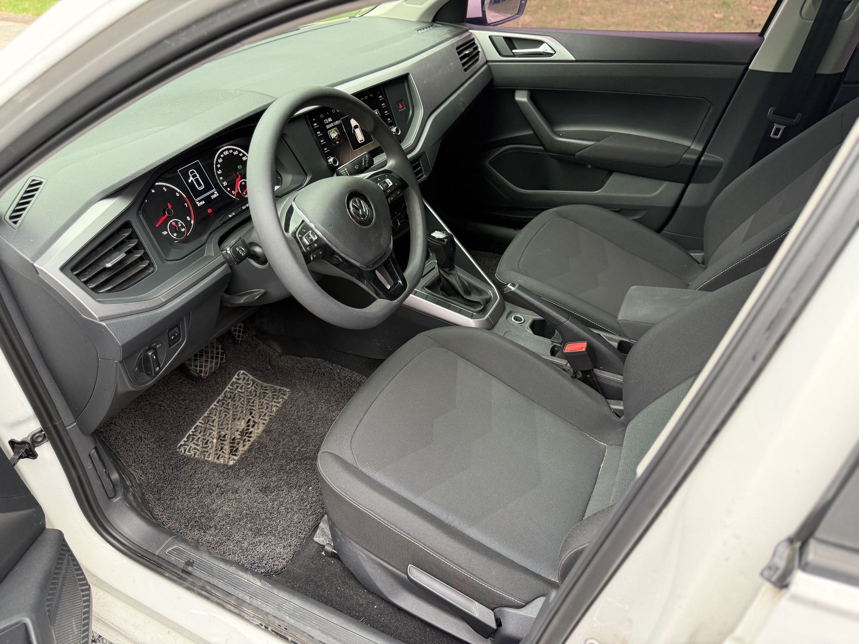 Volkswagen Polo 2019 #6 Volkswagen Polo 2019 صورة سيارة #6