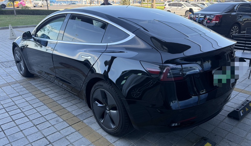 Tesla Model 3 (Imported) 2019 #8 Tesla Model 3 (Imported) 2019 car image #8