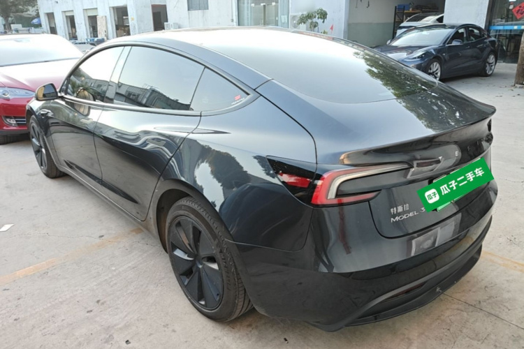 Tesla Model 3 2024 #5 Tesla Model 3 2024 car image #5