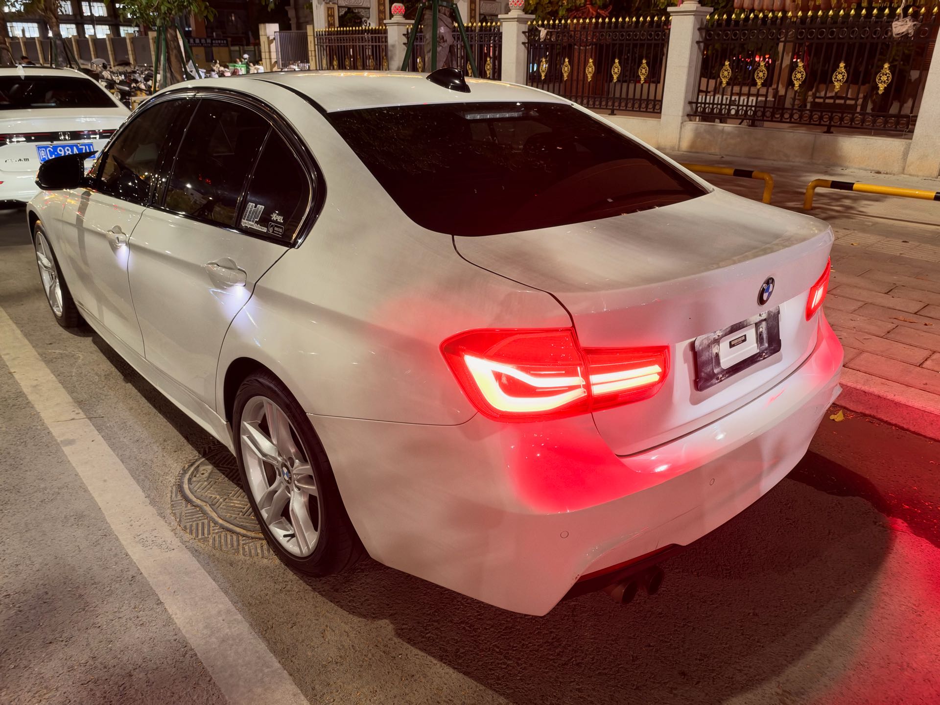 BMW 3 Series 2016 #4 BMW 3 Series 2016 image de voiture #4