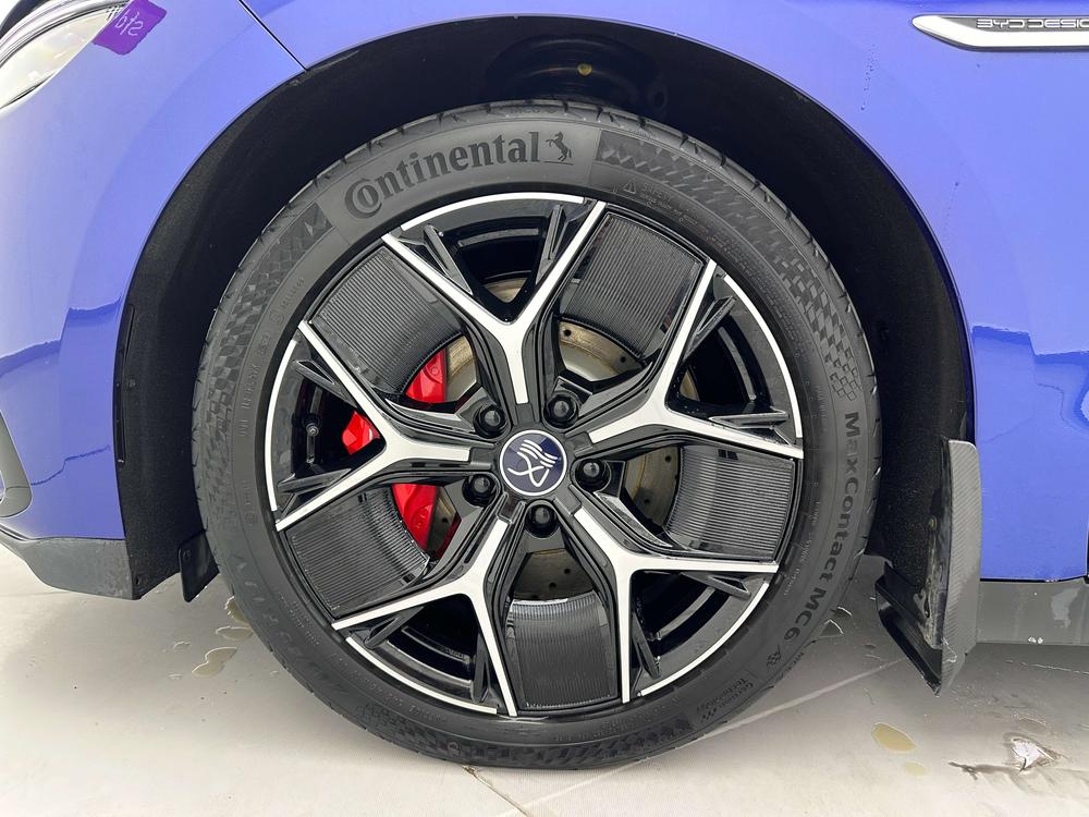BYD Han 2022 car image #16