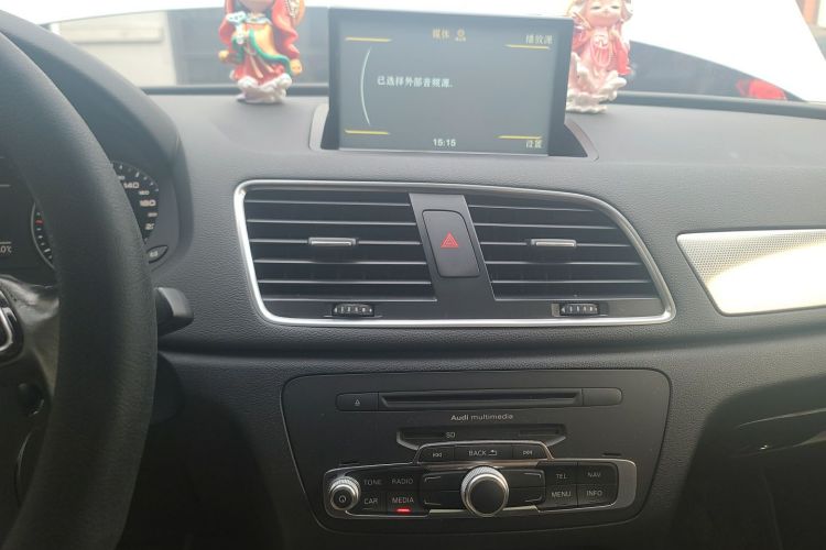 Audi Q3 2014 #13 Audi Q3 2014 car image #13