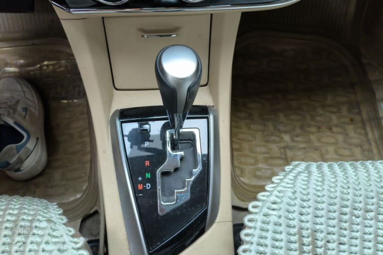 2015 #16 2015 car image #16