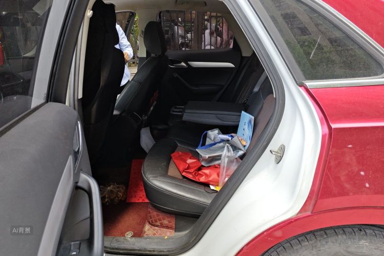 Audi Q3 2017 image de voiture #19