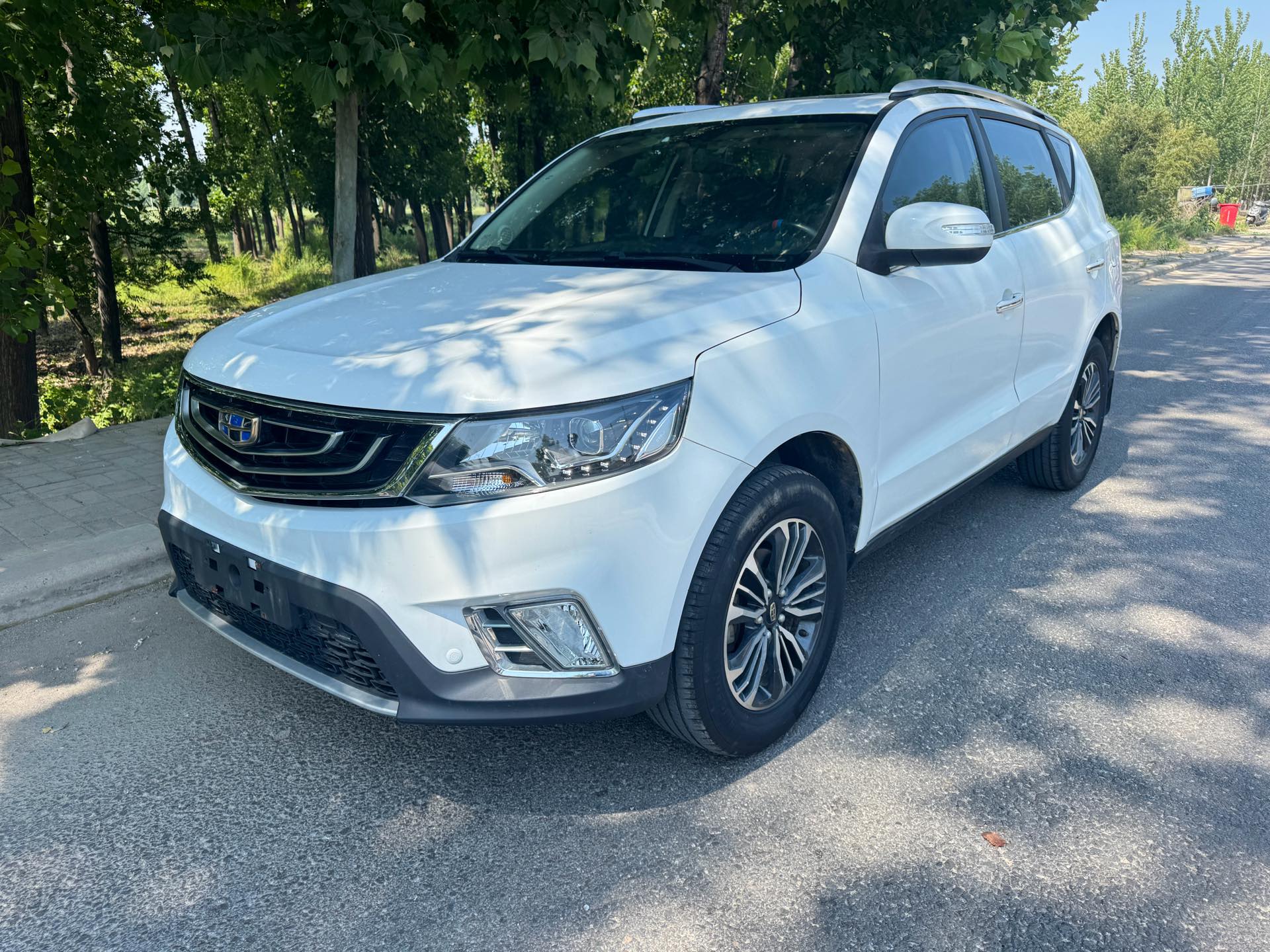 GEELY Vision X6 2017 car image 