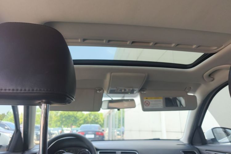 Volkswagen Lavida 2016 car image #18