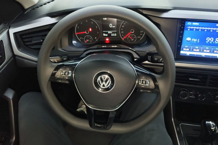Volkswagen Polo 2020 изображение автомобиля #11