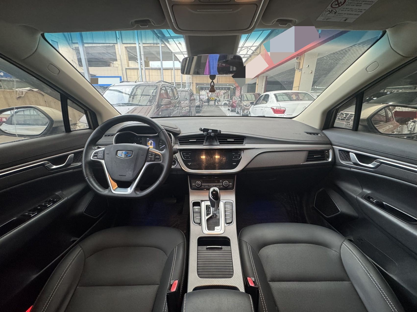 GEELY Emgrand GS 2018 car image #6