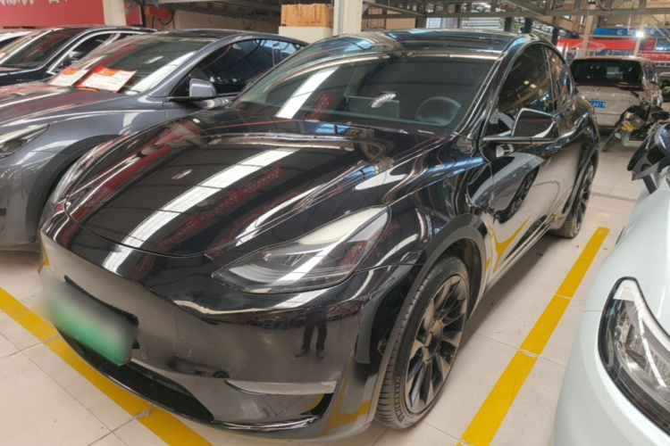 Tesla Model Y 2022 #2 Tesla Model Y 2022 car image #2