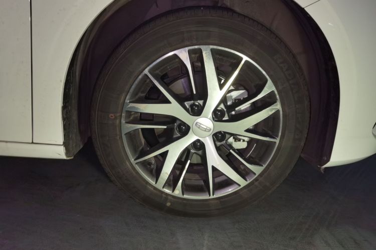 GEELY Emgrand 2025 car image #6