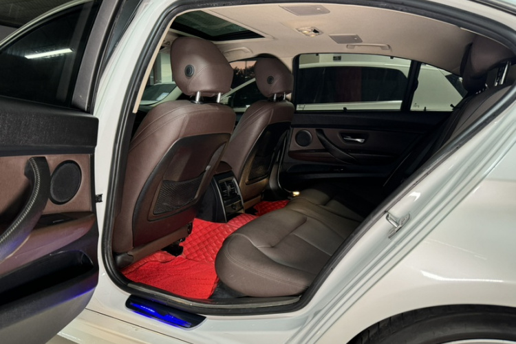 BMW 3 Series 2019 #24 BMW 3 Series 2019 car image #24