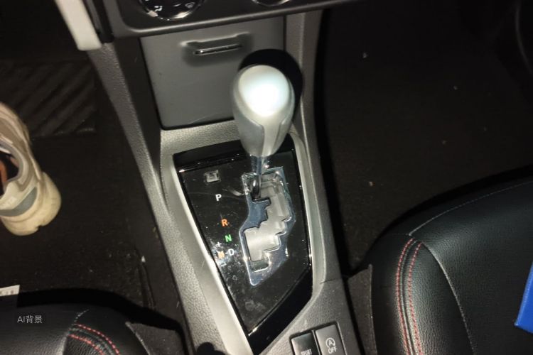 Toyota Corolla 2018 #16 Toyota Corolla 2018 car image #16