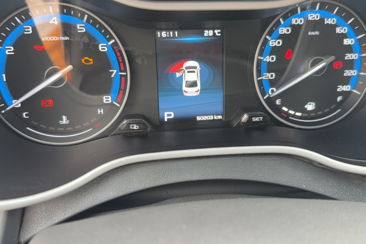 GEELY Emgrand 2019 #8 GEELY Emgrand 2019 car image #8