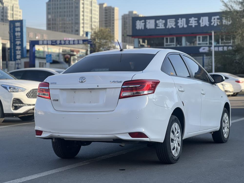 Toyota Vios 2017 immagine di auto #6