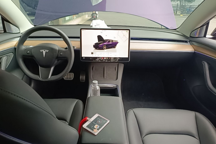 Tesla Model 3 2023 #10 Tesla Model 3 2023 car image #10