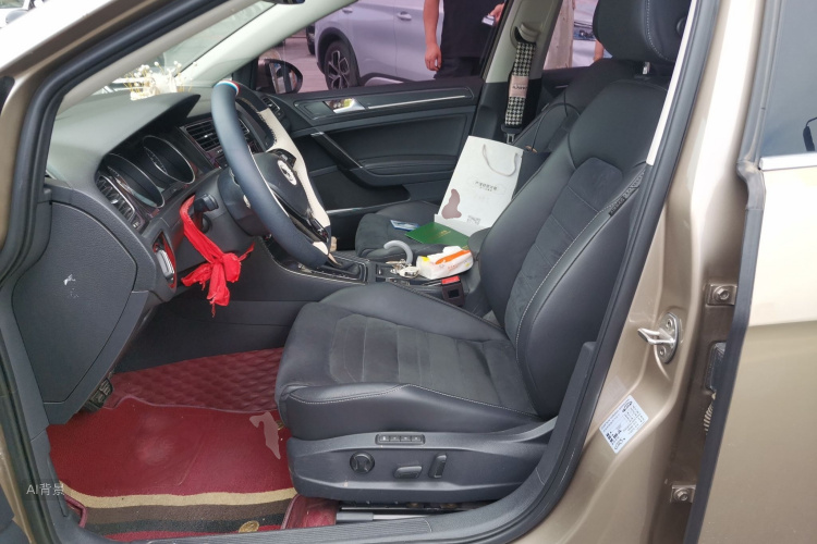 Volkswagen Golf 2019 #17 Volkswagen Golf 2019 car image #17