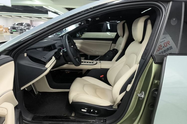 MI SU7 2025 car image #15