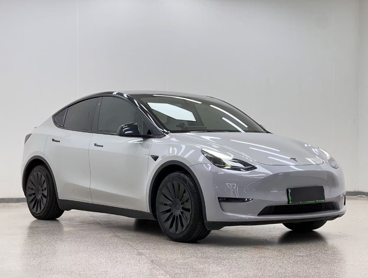 Tesla Model Y 2021 #3 Tesla Model Y 2021 car image #3