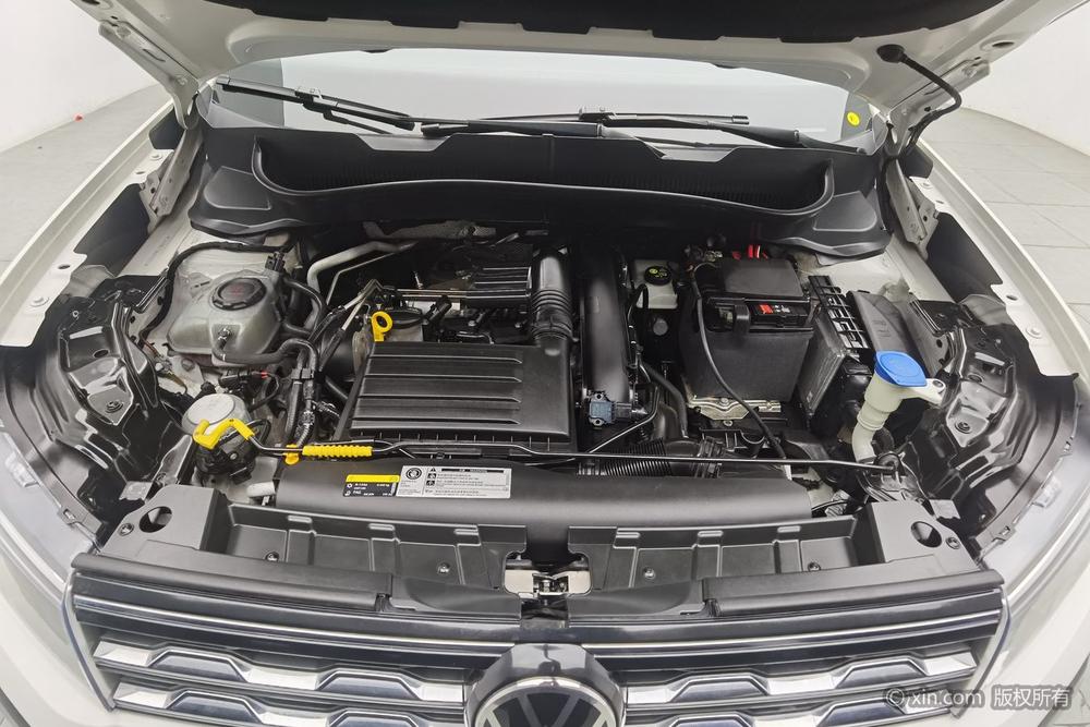 Volkswagen T-Cross 2021 car image #5