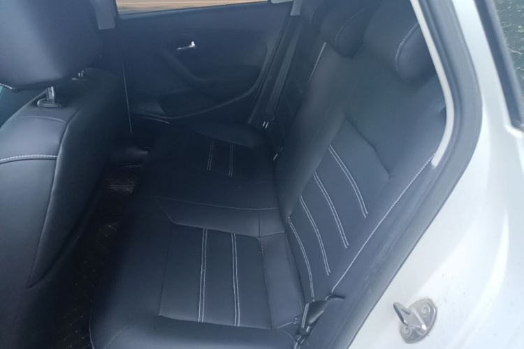 Volkswagen Polo 2018 #13 Volkswagen Polo 2018 car image #13
