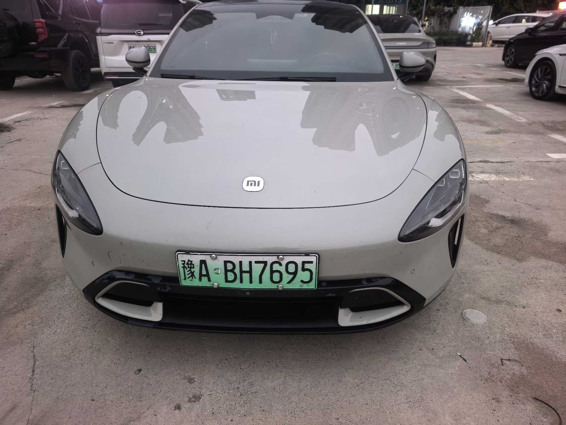 MI SU7 2024 car image #2