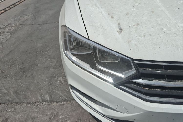 Volkswagen Bora 2017 car image #8