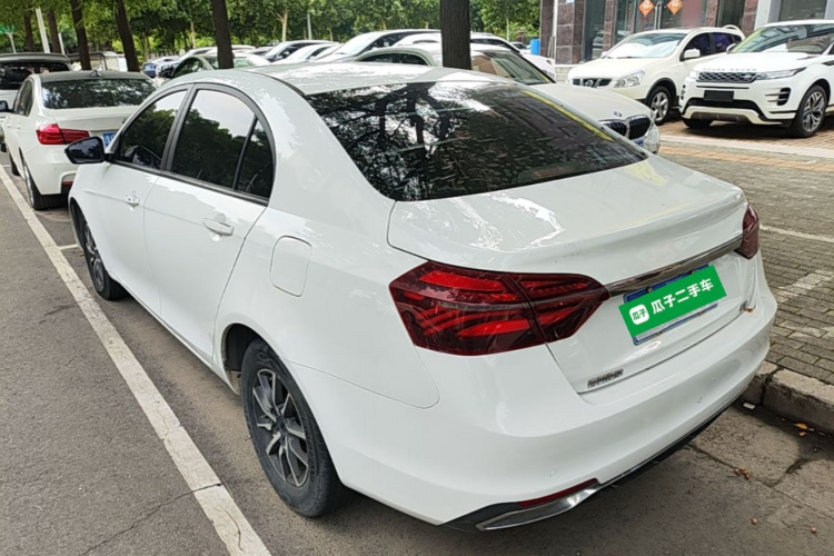 GEELY Emgrand 2019 car image #5
