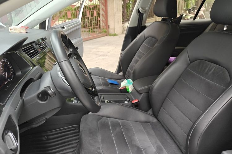 Volkswagen Golf 2020 #16 Volkswagen Golf 2020 car image #16