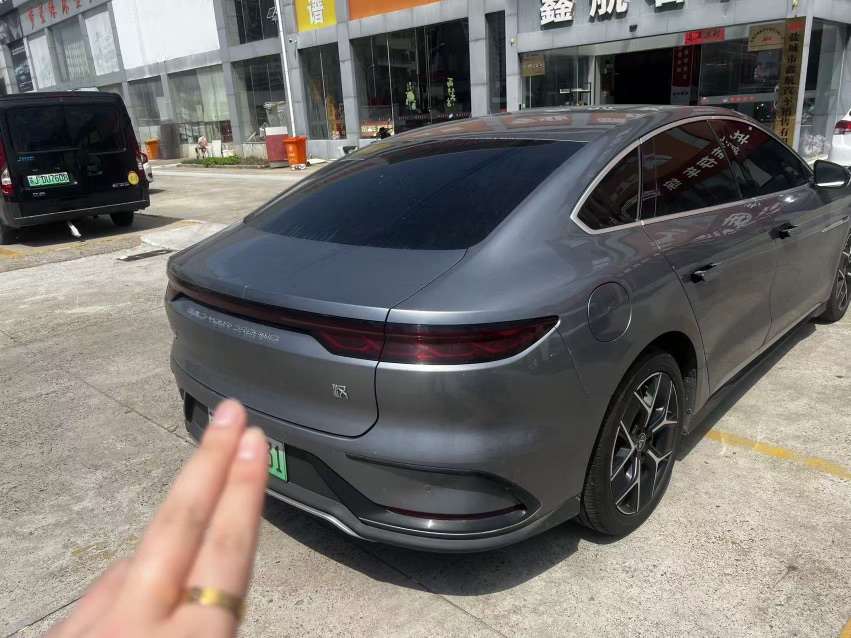 BYD Han 2024 car image #4