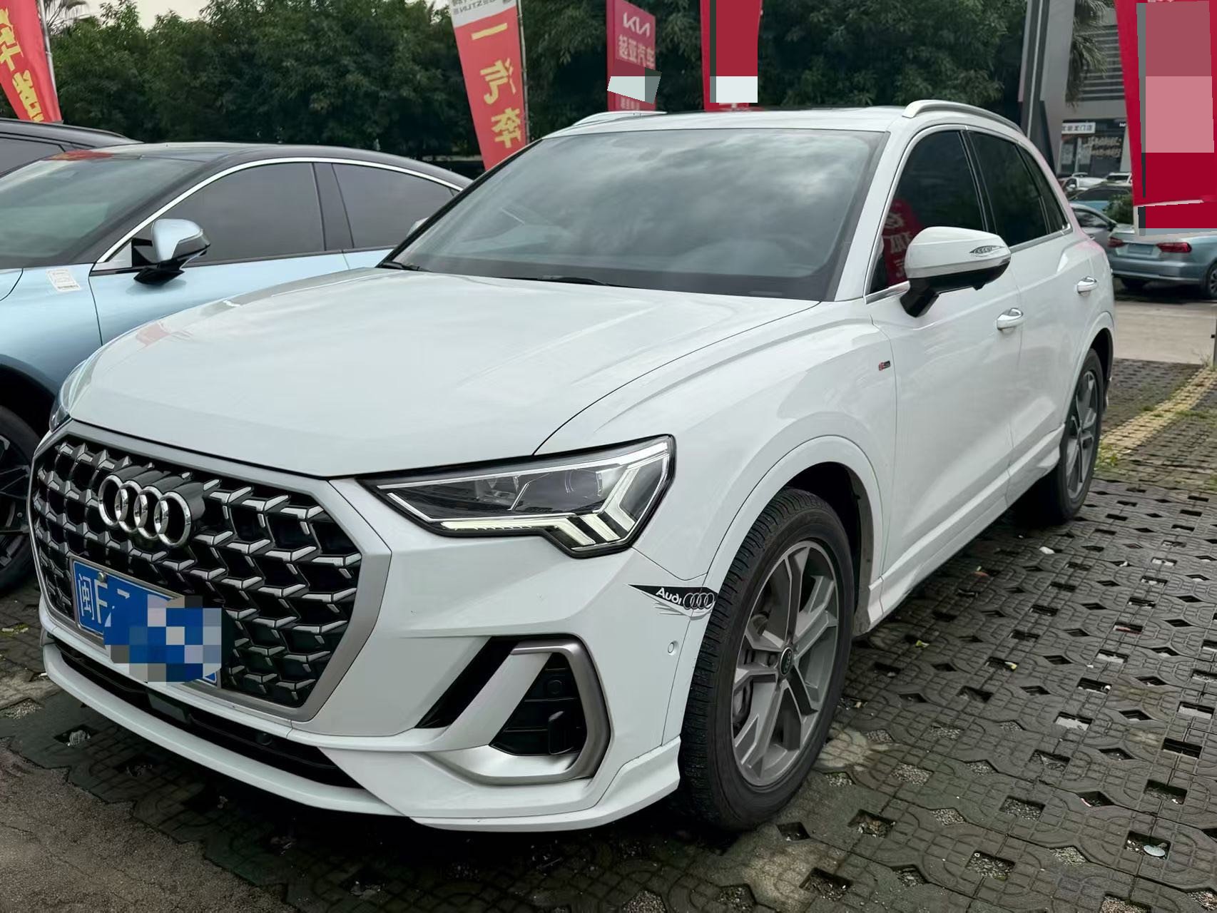 Audi Q3 2025 car image 