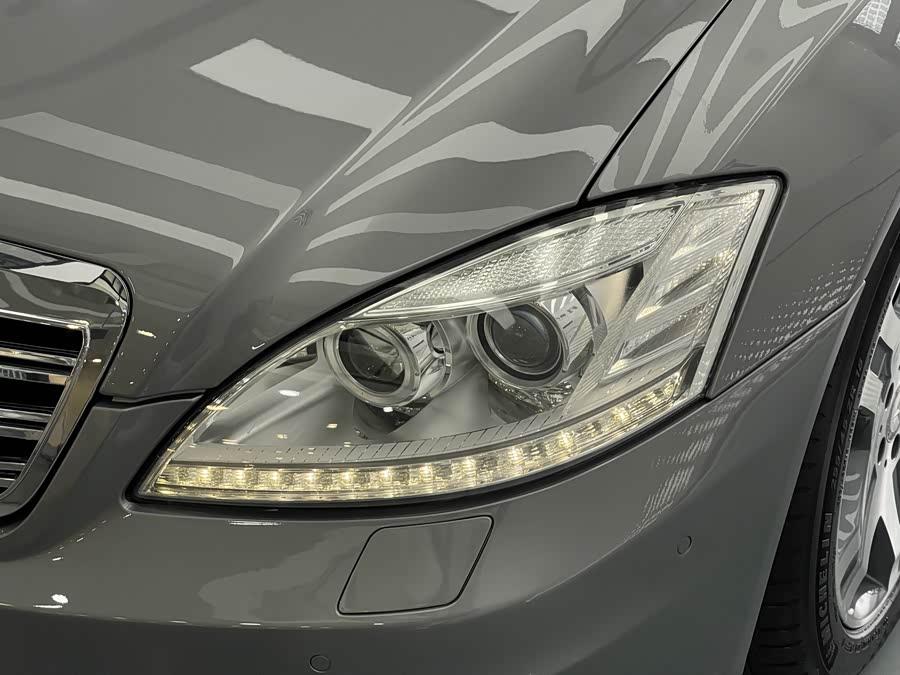 Mercedes-Benz S Class 2015 immagine di auto #48