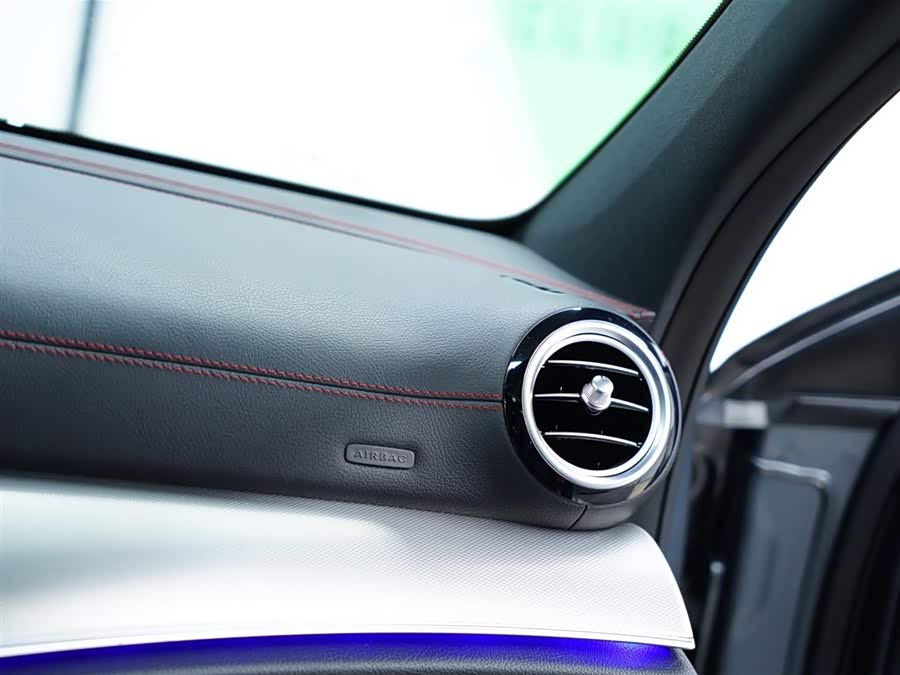 Mercedes-Benz E AMG 2018 immagine di auto #48