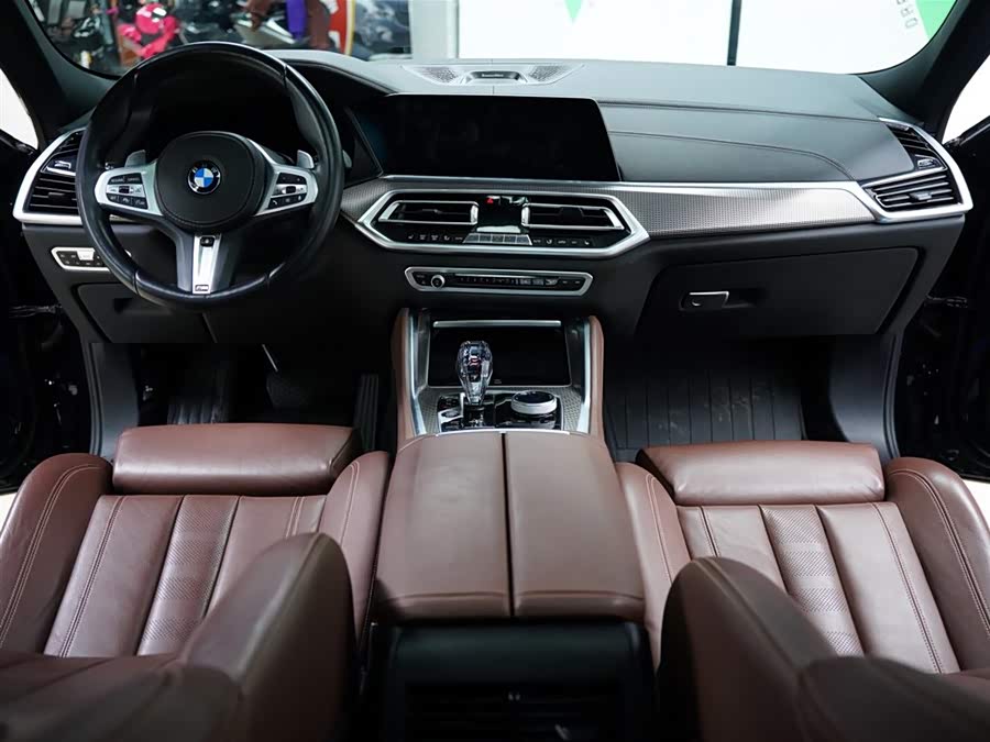 BMW X6 2021 car image #48