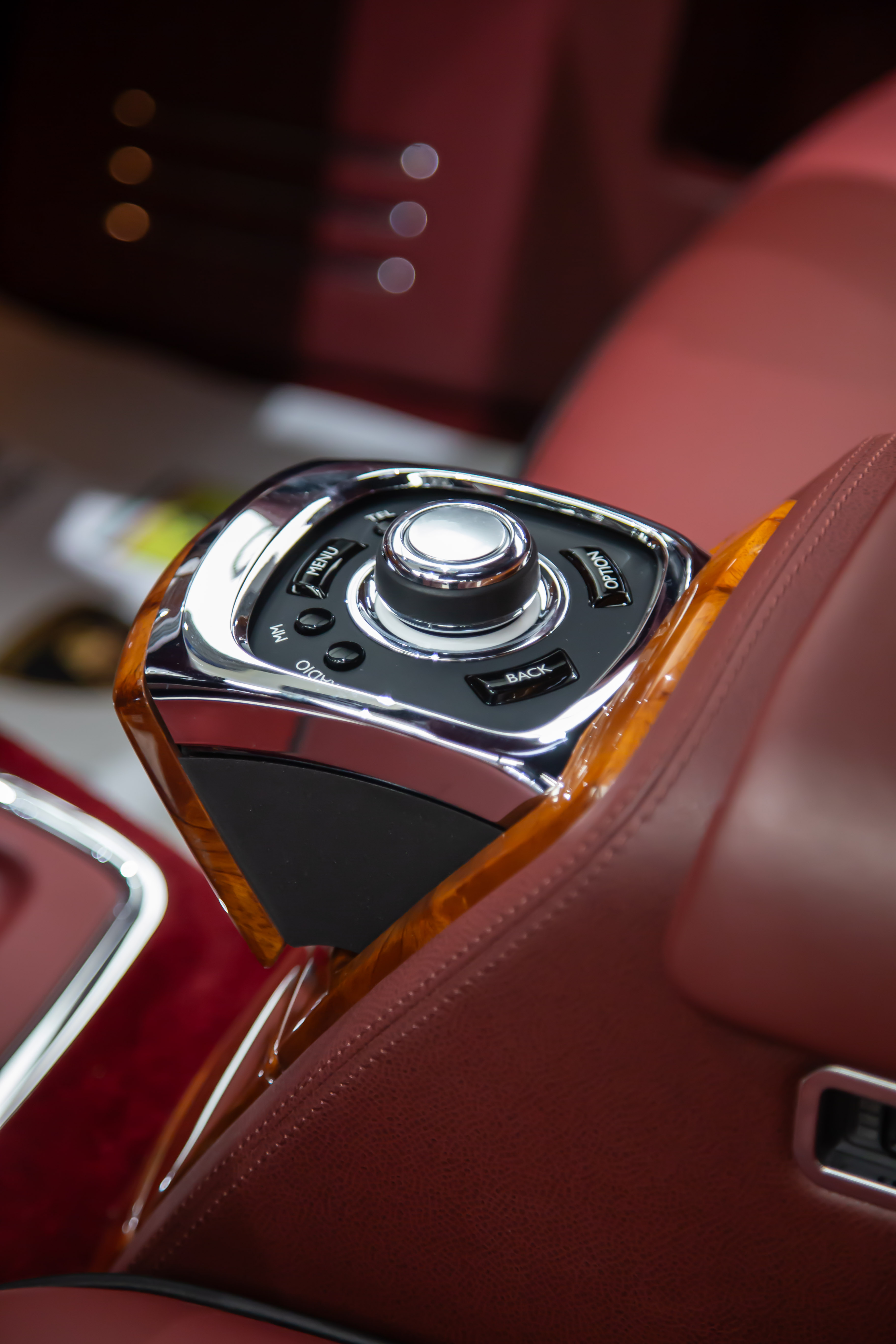 劳斯莱斯 幻影 2014 汽车图片 #48