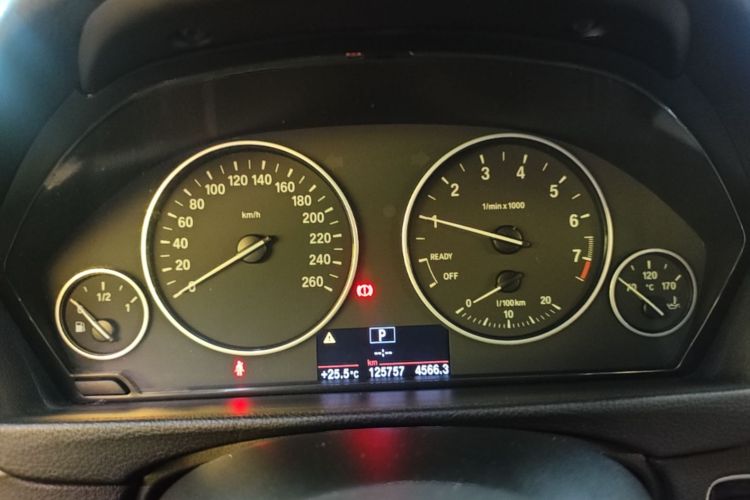 BMW 3 Series 2015 #12 BMW 3 Series 2015 car image #12