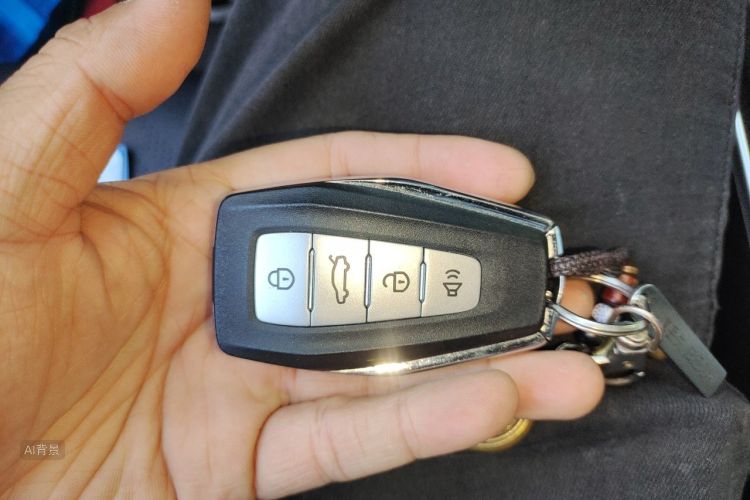GEELY Emgrand 2023 car image #10